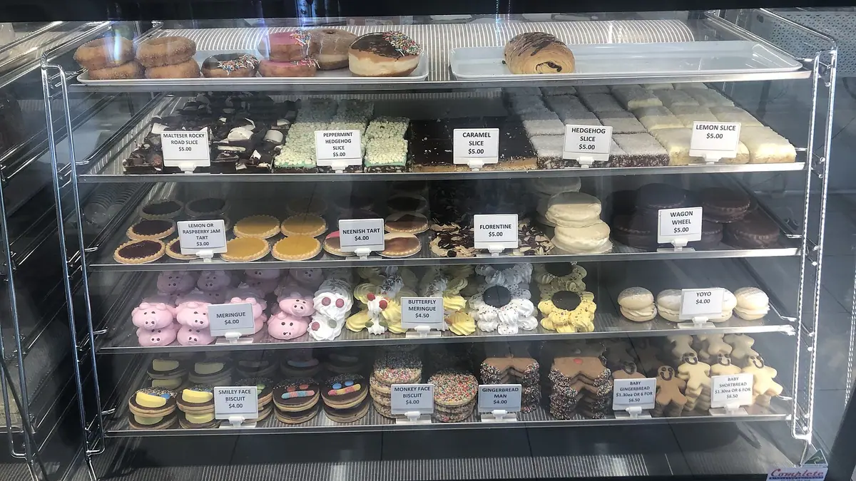 Costcutter Bakery – bakery in Knighton town centre